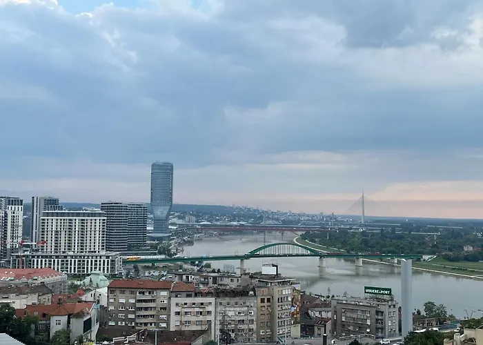 Central Sky View Apartment