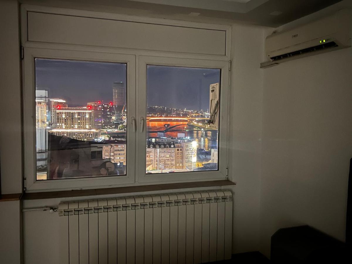 Sky View Apartment