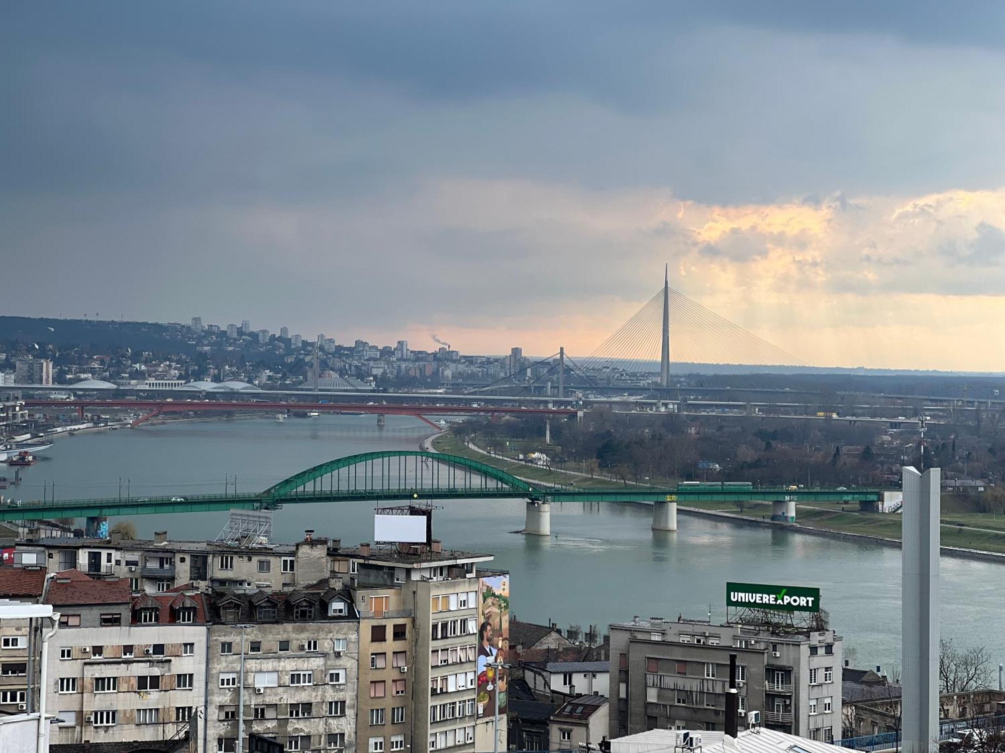 Sky View Apartment Belgrade